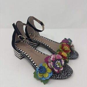 Betsey Johnson Indy Flower Block Heel Sandal Girls size 13 Cindy
